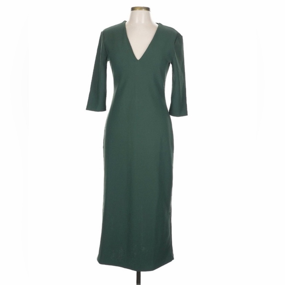 Zara V-Neck Midi Dress in Forest Green (L)